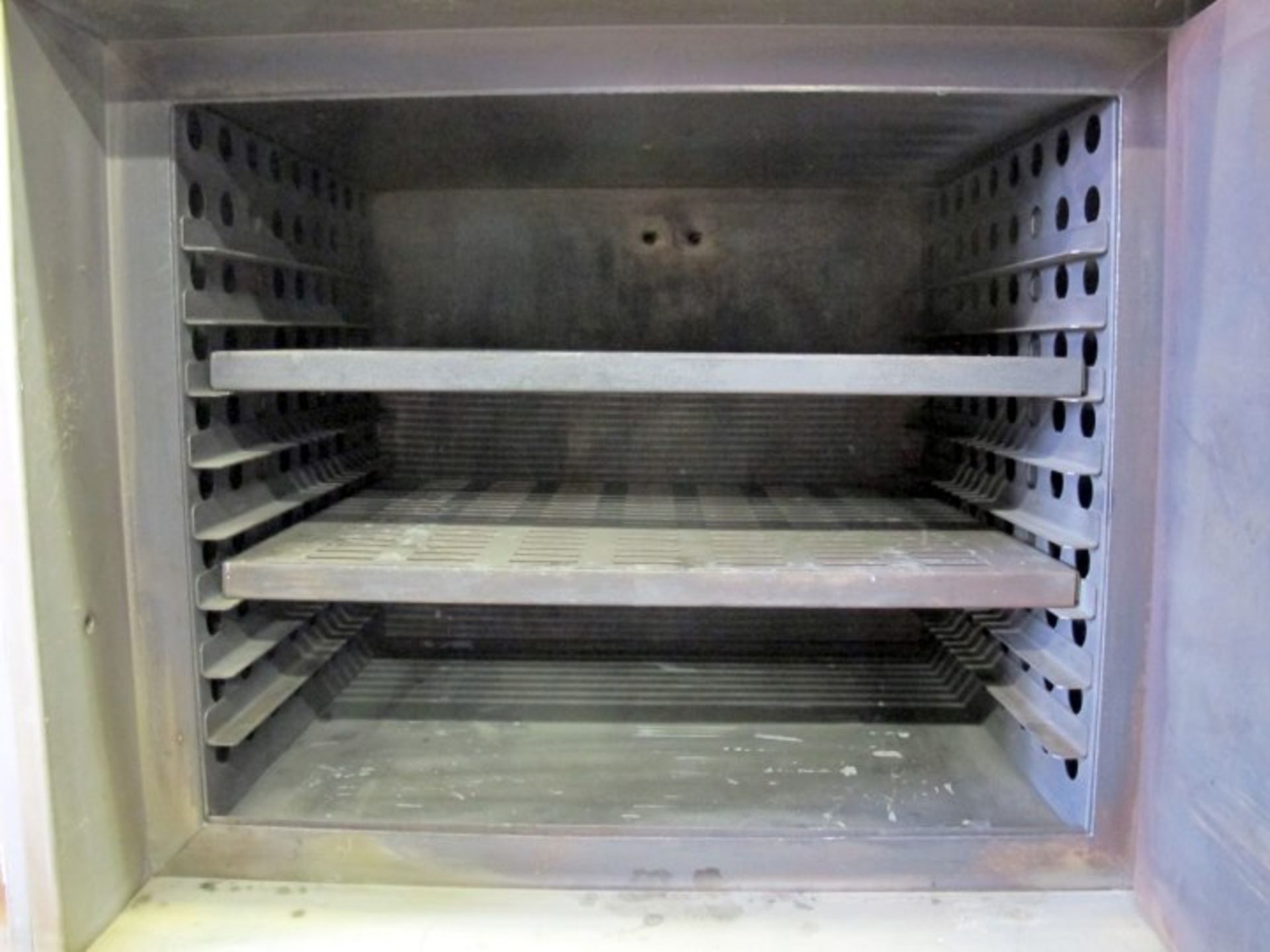 BLUE M 1100 F INERT ATMOSPHERE OVEN - Image 2 of 6