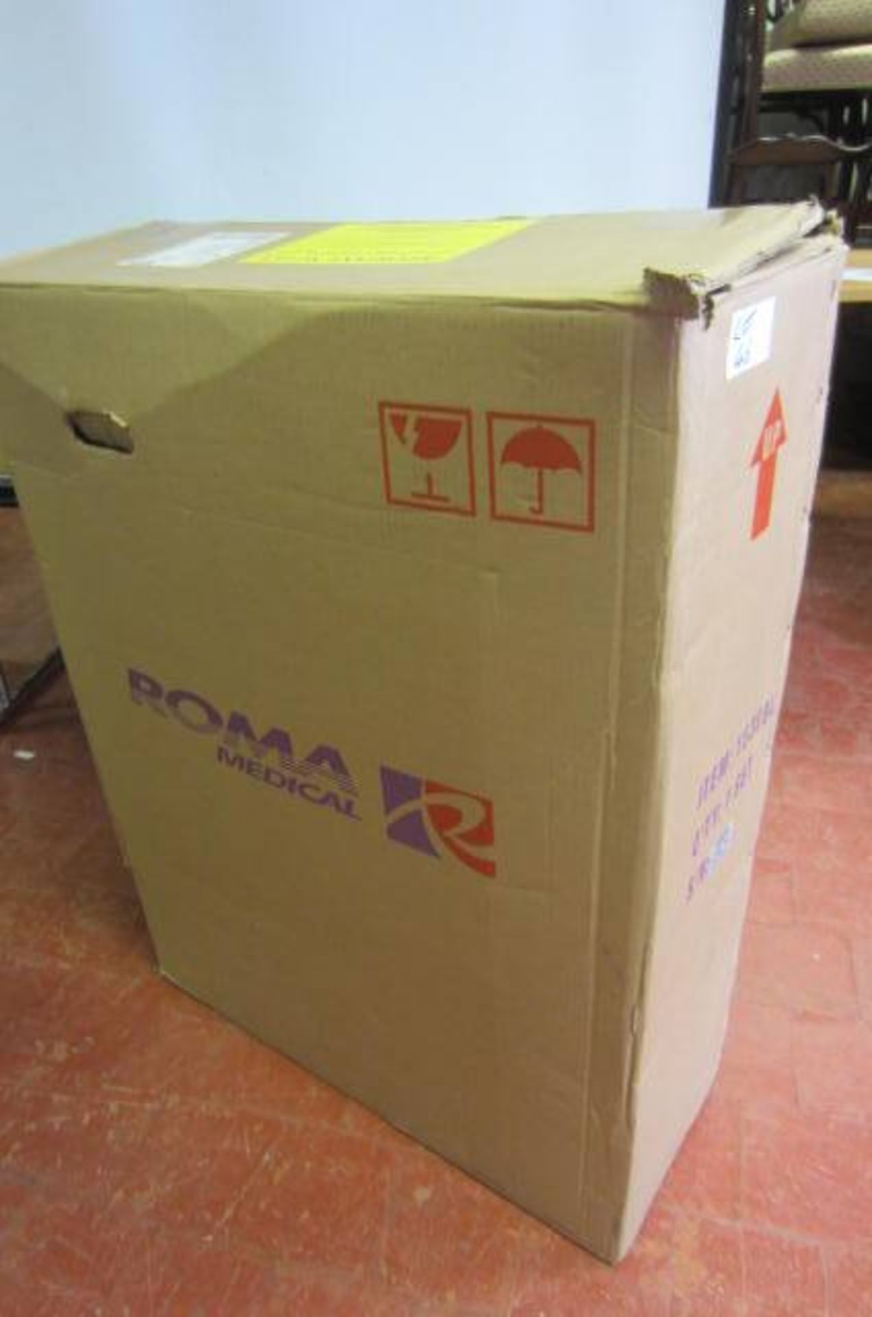 Roma Medical Lightweight Car Transit Wheel Chair, Model 1530BL. In Box As New. RRP £255.00 - Image 3 of 3