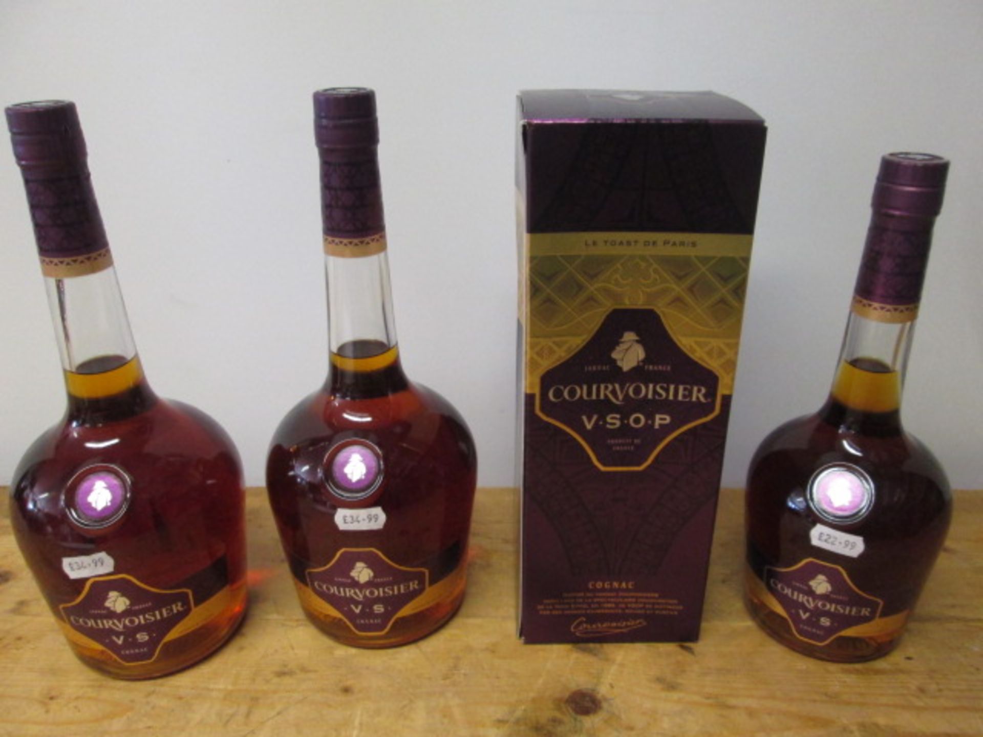 **ALCOHOL LICENSE HOLDER REQUIRED TO BID ON THIS LOT** 2 x Bottles of 1Lt Courvoisier VS, 1 x 70cl