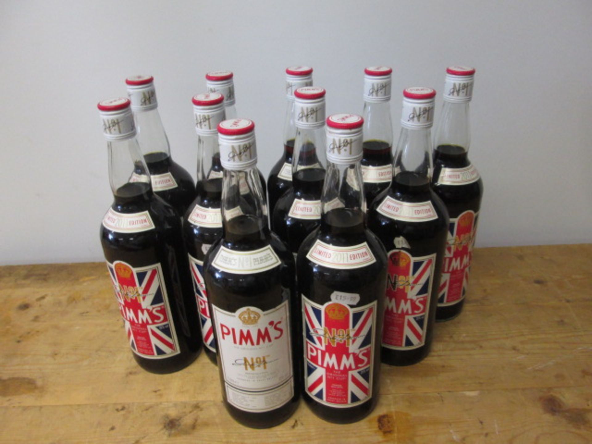 **ALCOHOL LICENSE HOLDER REQUIRED TO BID ON THIS LOT** 11 x Bottles of 1Lt Pimms No 1. RRP £175.00