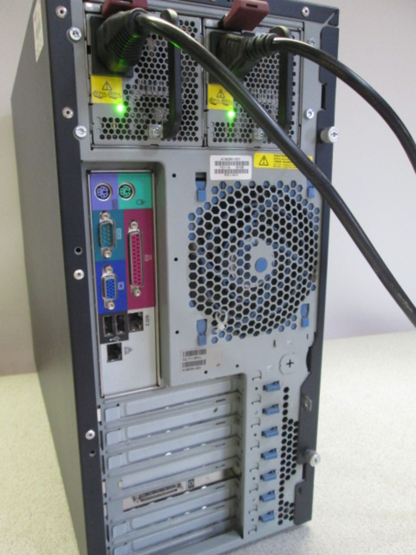 HP Proliant ML310 G4 Tower Server. 2 x Intel Xeon 3050 CPU @ 2.13GHz, 2GB RAM. - Image 6 of 6