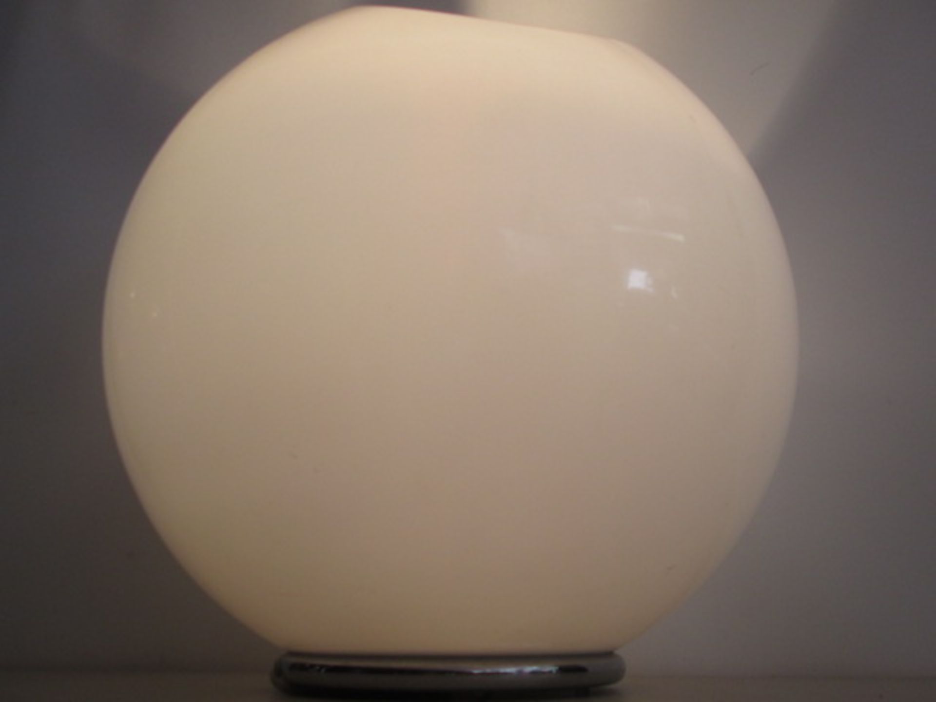 Kundalini Noglobe 50, Made in Italy, Opaque Perspex Table/Floor Lamp on Chrome Base (50cm Dia Globe) - Image 4 of 8