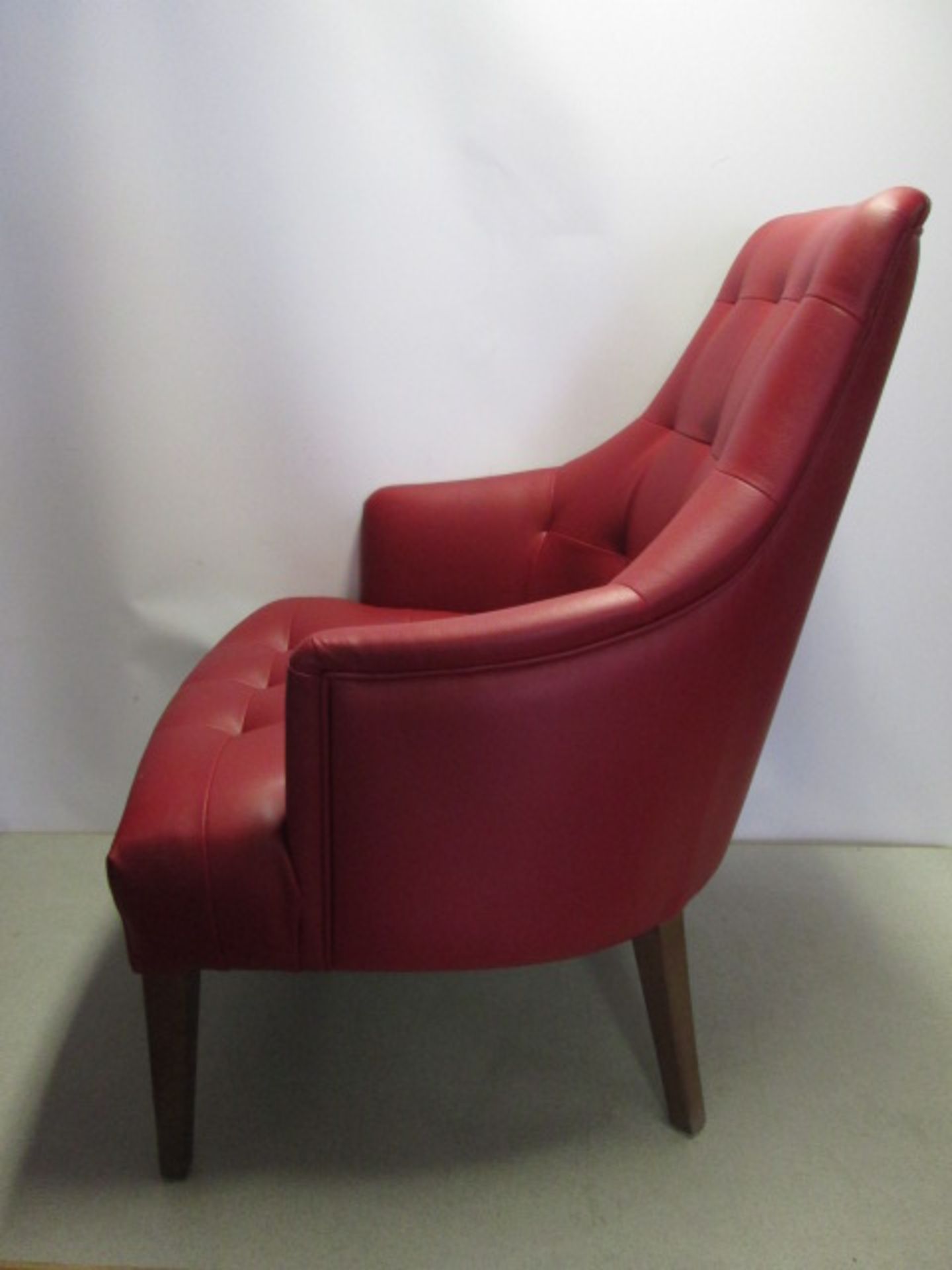 1 x Red Faux Leather Cocktail Lounge Armchair - Image 2 of 3