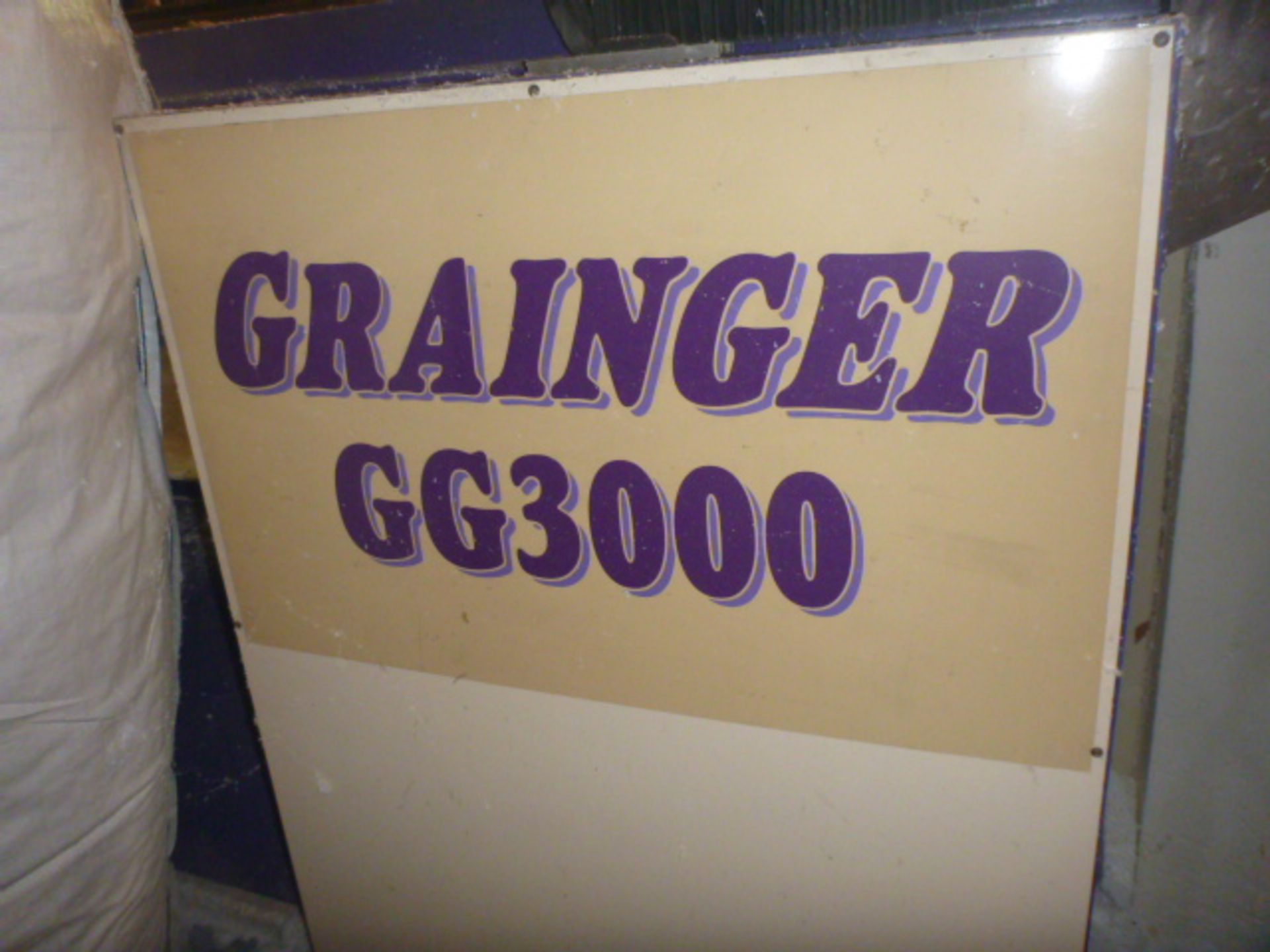 Grainger GG3000 3+2 Axis Router Carver with Heidenhain Pilot TNC 426, TNC 430 Controls. Machine Type - Image 16 of 17