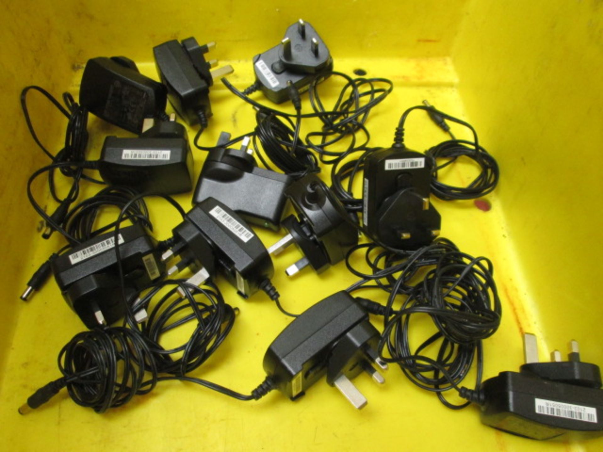 Lot to Include a Quantity of IP Phones and Wireless Headsets: 11 x Cisco IP 303 Hand Sets (Missing 5 - Image 10 of 10