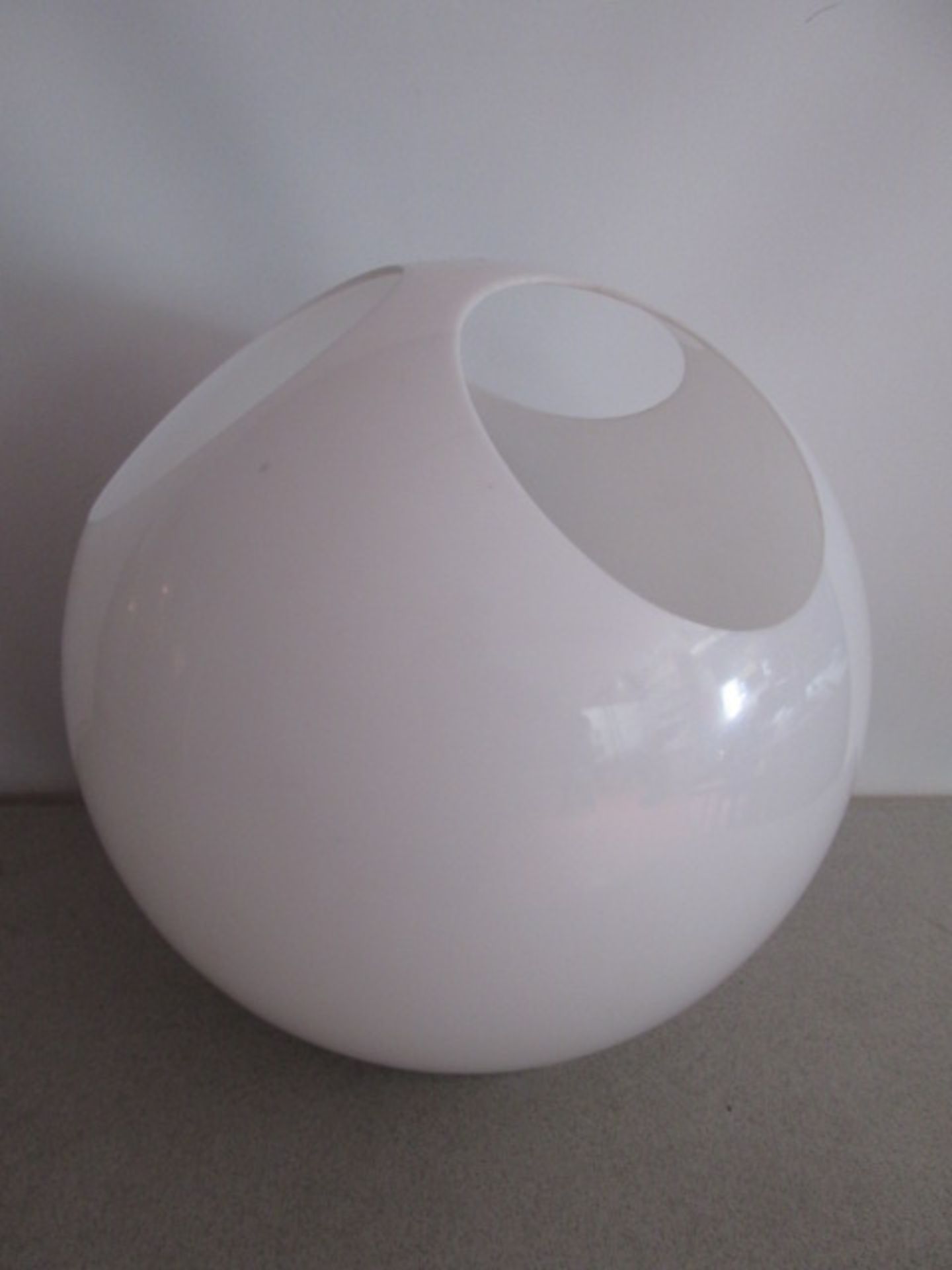 Kundalini Noglobe 50, Made in Italy, Opaque Perspex Table/Floor Lamp on Chrome Base (50cm Dia Globe) - Image 2 of 7