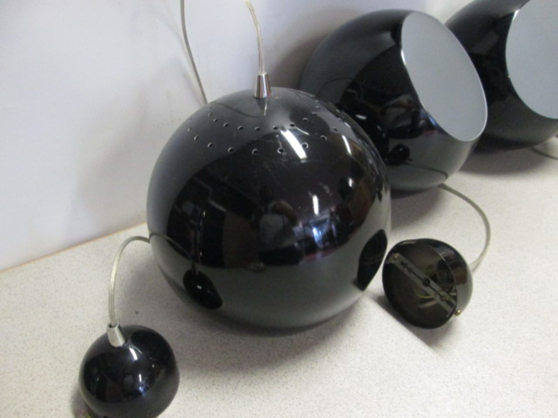 15 x Leitmotive Pendant Lamp Ceiling Lights, Aluminium, Black. Size Diameter 25cm - Image 4 of 5