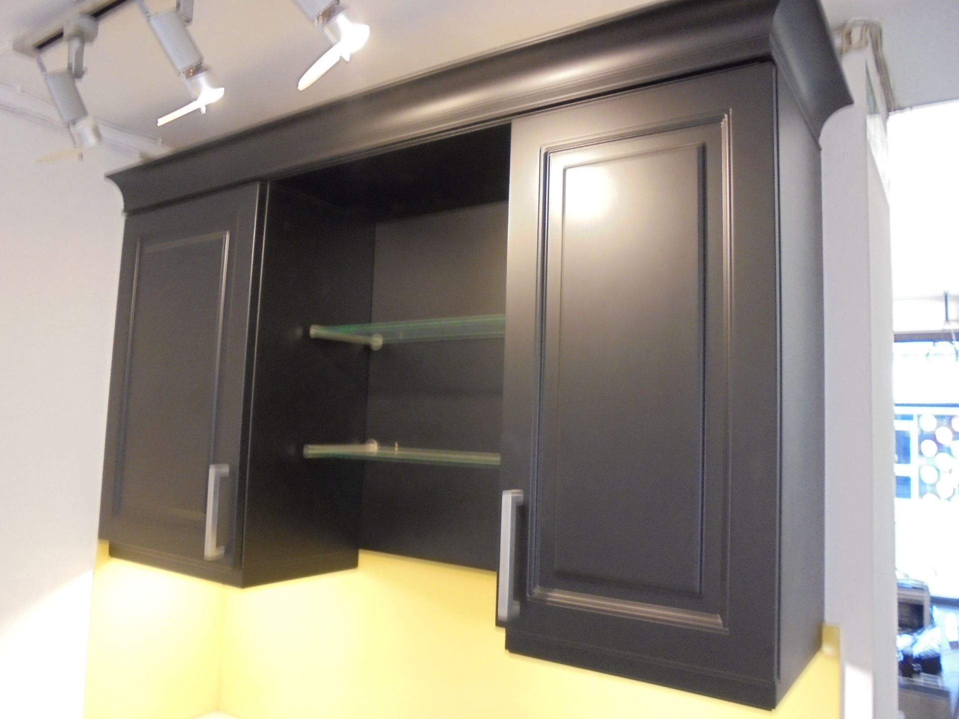 Hacker Kitchen Display in Matt Black. Consists of: 400mm Drawer Line Base Unit, 300mm Drawer Line - Image 3 of 3