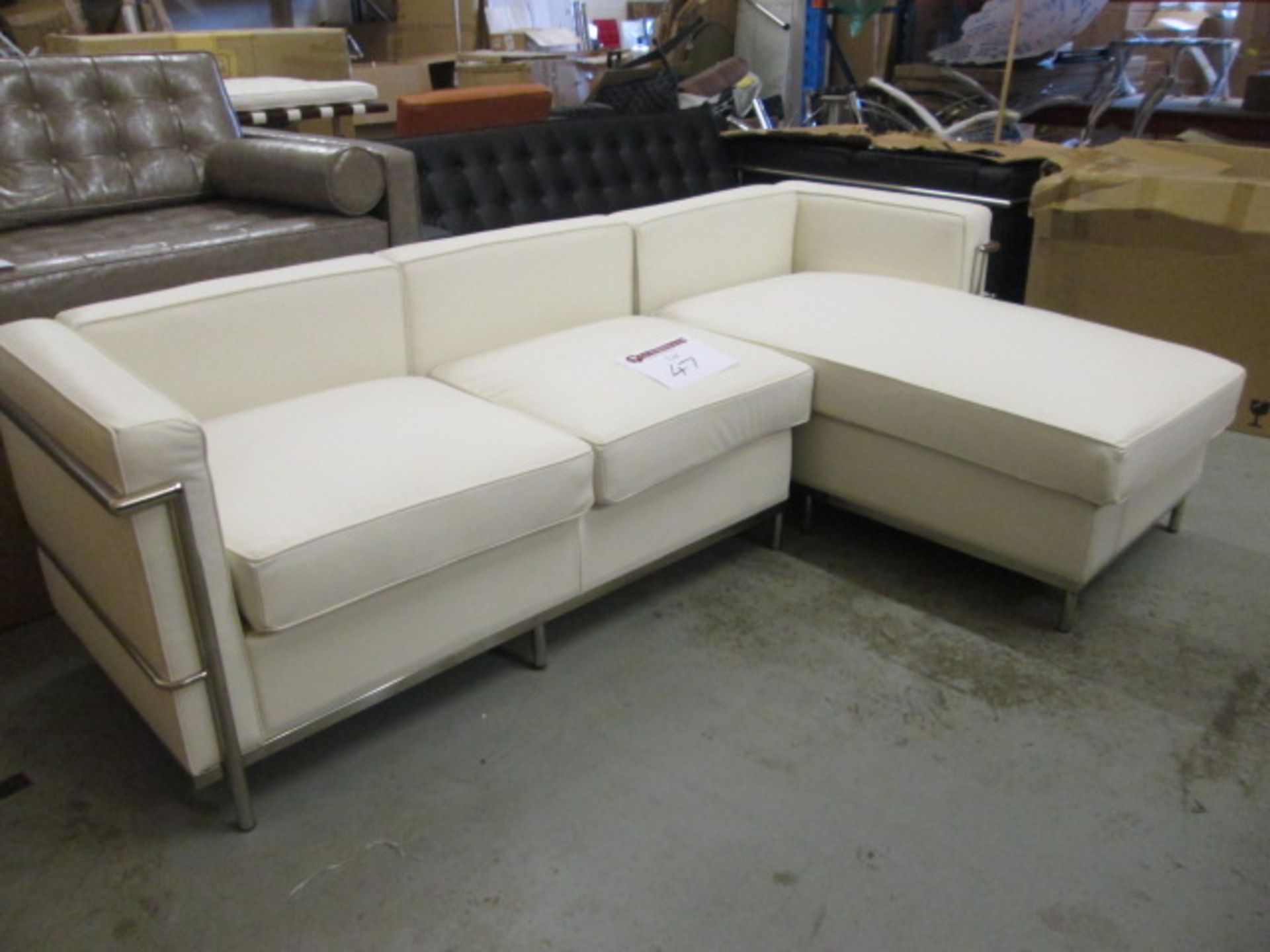 Boxed/As New - Chrome Framed Cream Leather Sofa with Chaise Lounge (2 x Boxes Model TS-S930-L). Size - Image 3 of 4