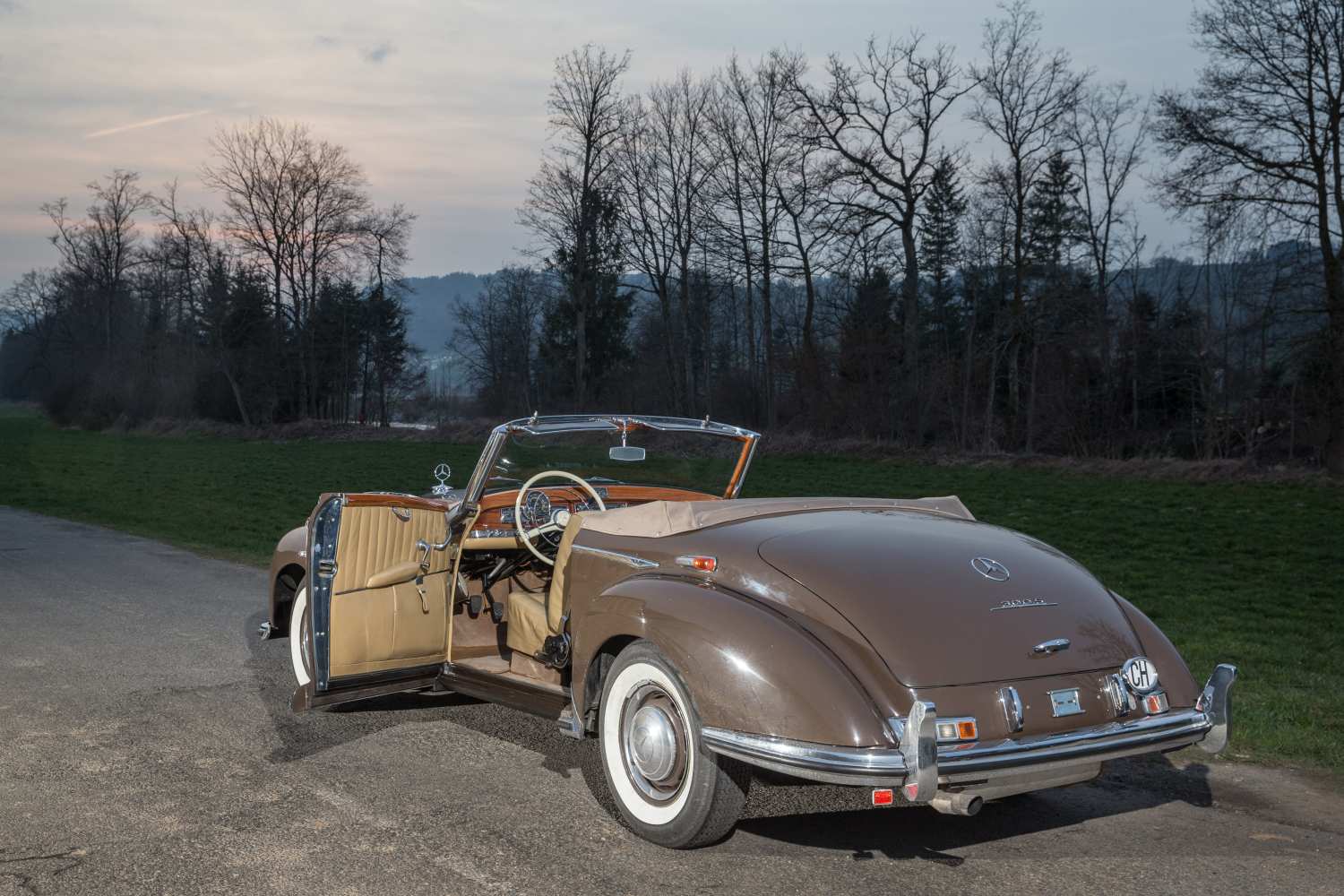 Mercedes-Benz 300S Roadster, Jg. 1953Chassis-Nummer: 118012 00294/53 Motor-Nummer: 188920 00302/53 - - Image 3 of 19