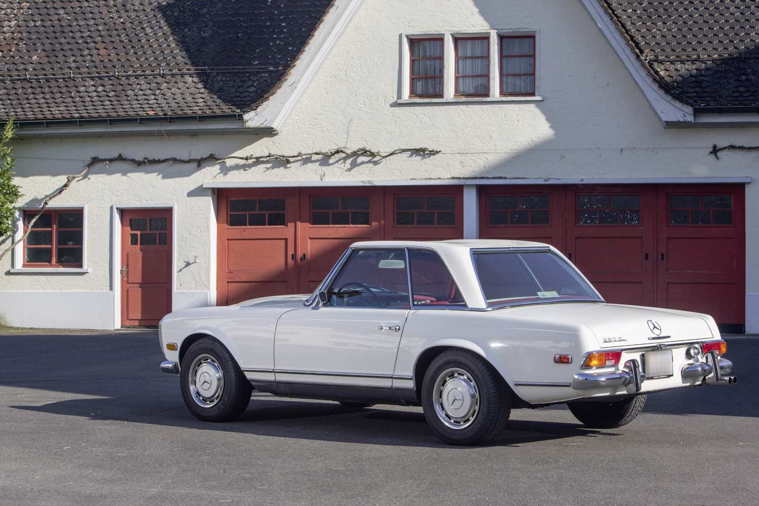 Mercedes Benz 280 SL Pagode, Jg. 1968Chassis-Nummer: 113044-12-001646 Motor-Nummer: 130983-12-001119 - Image 4 of 25