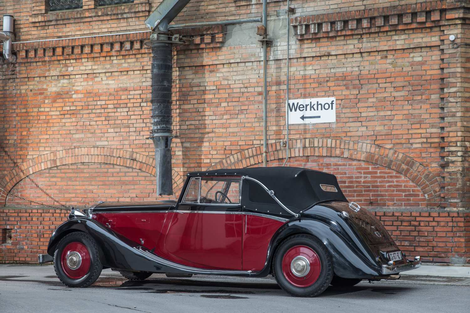 Bentley Derby 3.5 Liter DHC, Jg. 1934Chassis-Nummer: B97BL Motor-Nummer: W9BE - Einzigartigs