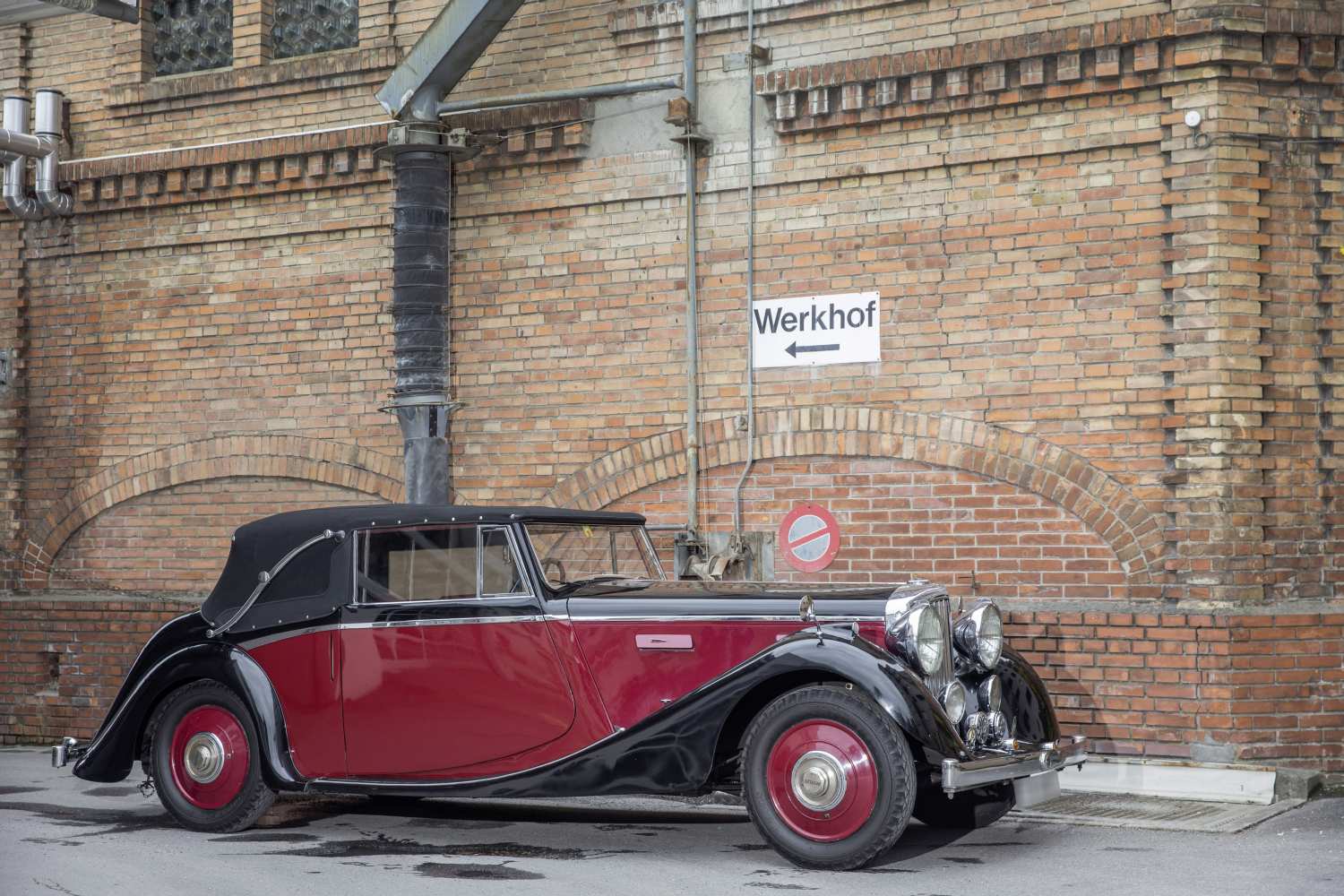 Bentley Derby 3.5 Liter DHC, Jg. 1934Chassis-Nummer: B97BL Motor-Nummer: W9BE - Einzigartigs - Image 4 of 14