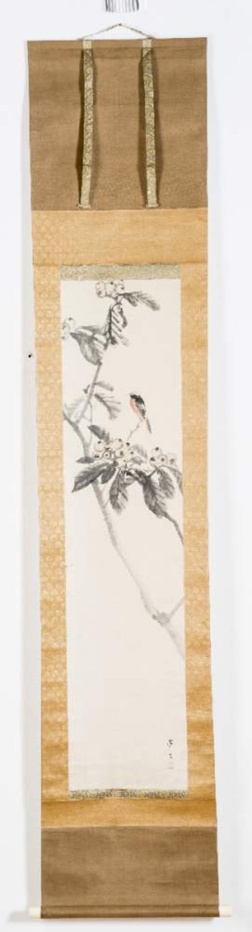 MATSUMURA KEIBUN (1779-1843): VOGEL IM LOQUATBAUMTusche und etwas Farbe auf Papier. Japan, 1. H. 19.