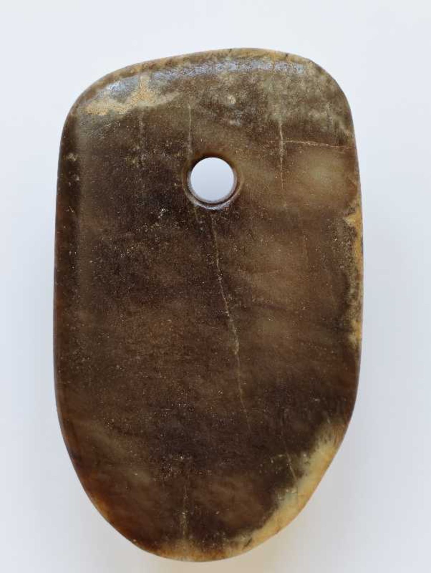 RITUELLES BEIL FU Jade. China, sp. neolithische Zeit, möglw. Qijia-Kultur, ca. 2200 bis 1900 ante