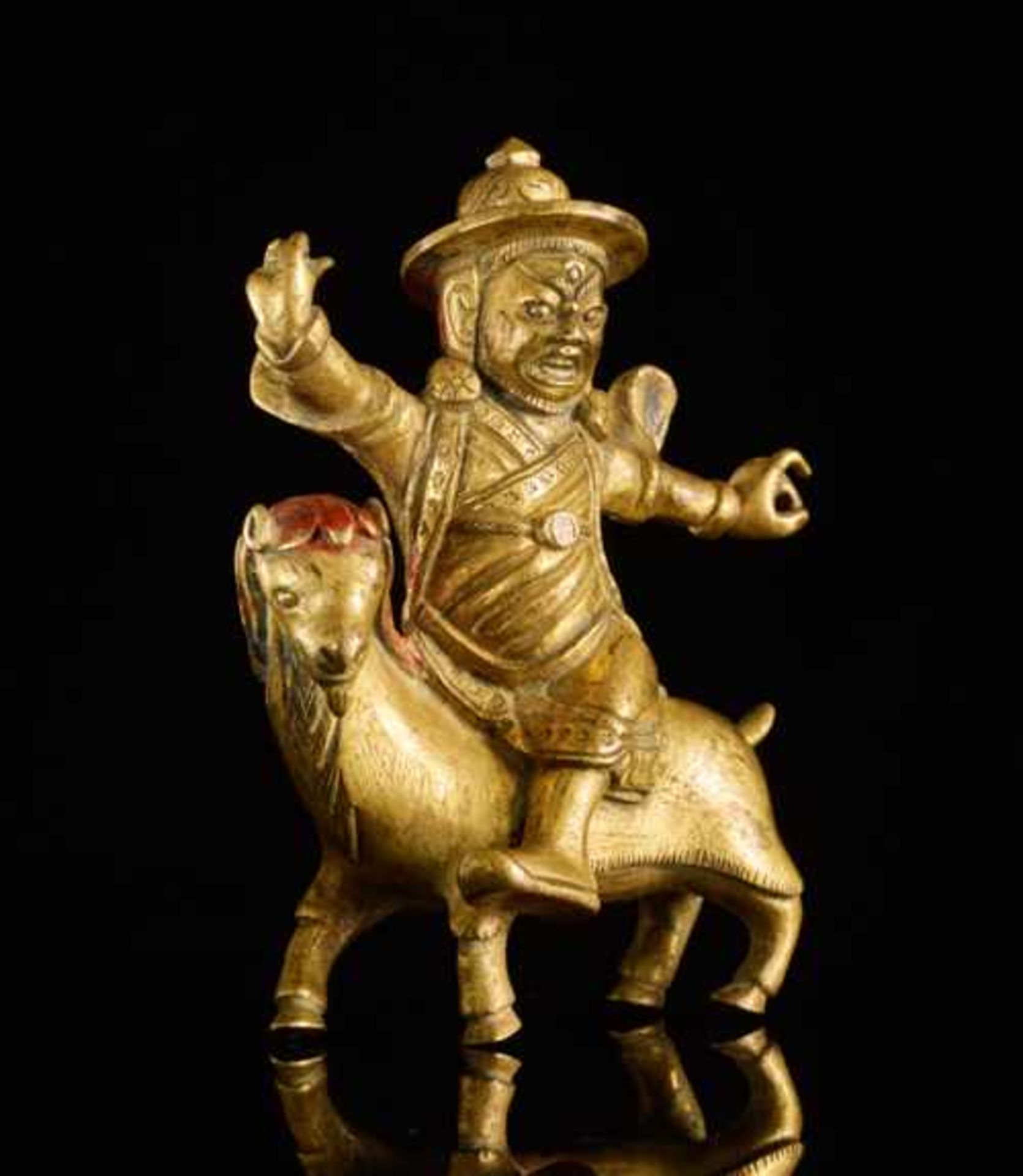 DAMCAN AUF ZIEGENBOCK Feuervergoldete Bronze. Tibet, 18. Jh. Sehr nette kleine, zur Gänze vergoldete - Image 2 of 6
