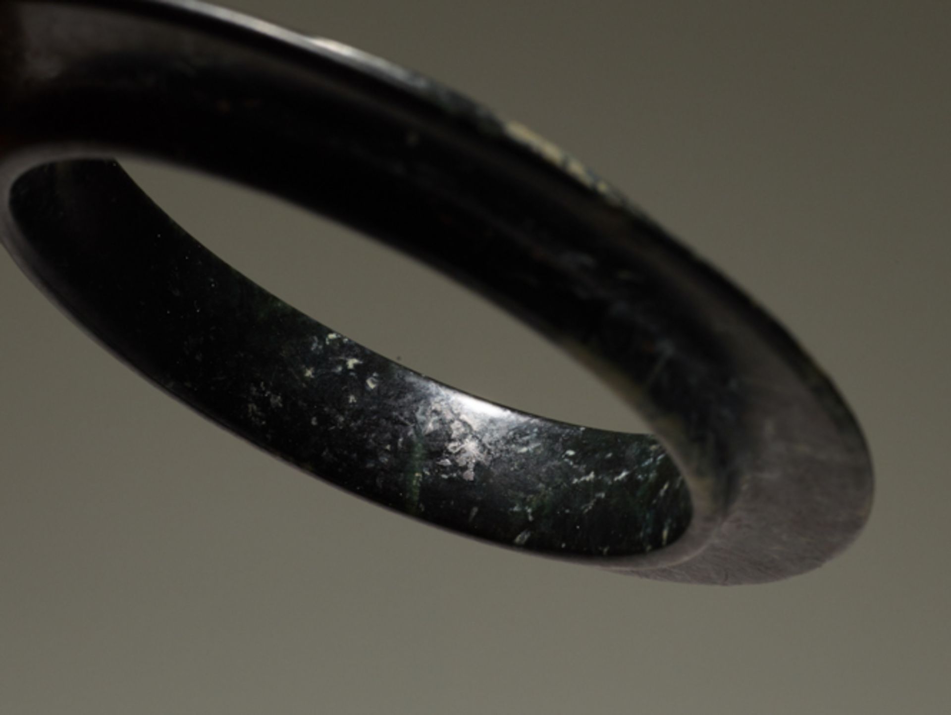 PAIR OF COLLARED YUAN RINGSJade. China, Late Shang dynasty, ca. 1200 BCThe two collared rings in the - Image 6 of 6