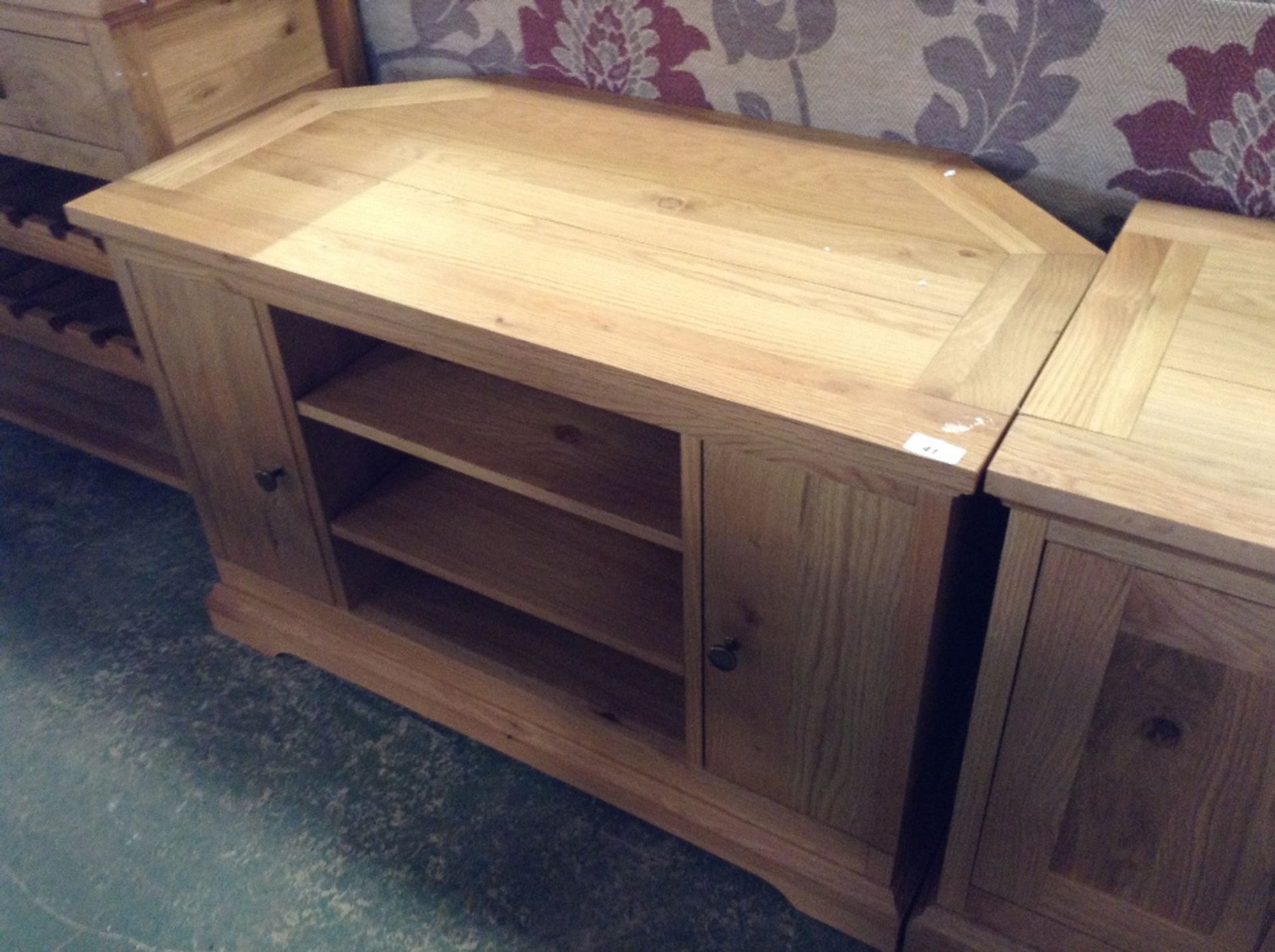 PROVENCE OAK CORNER TV/MEDIA UNIT (return)