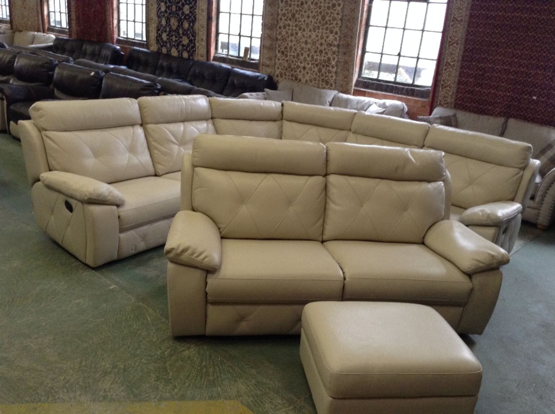 CREAM ENDURANCE LEATHER MANUAL RECLINING 5 PART CO