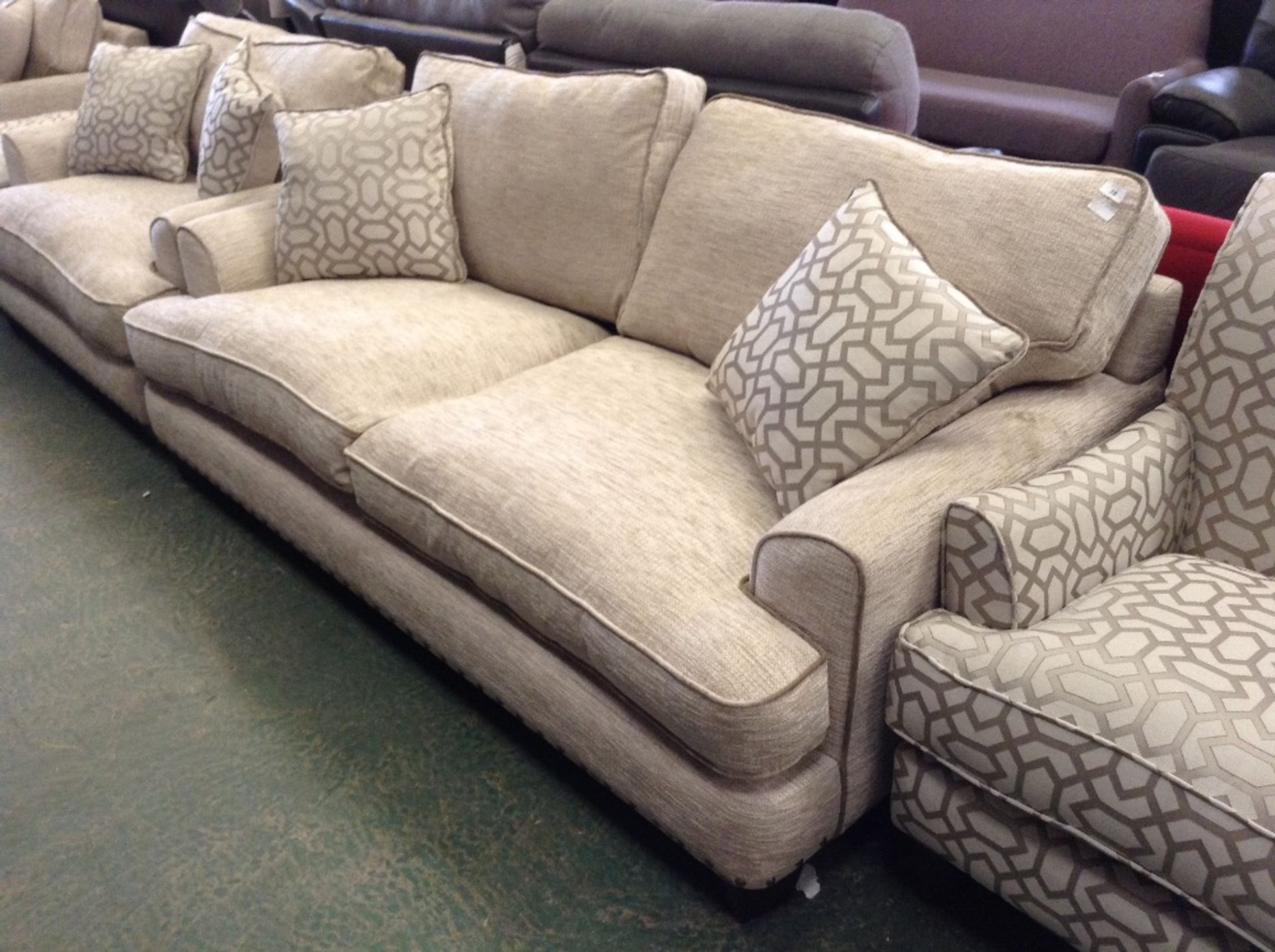 BISCUIT 2 PART CORNER GROUP, 3 SEATER SOFA, SNUG C - Bild 2 aus 4