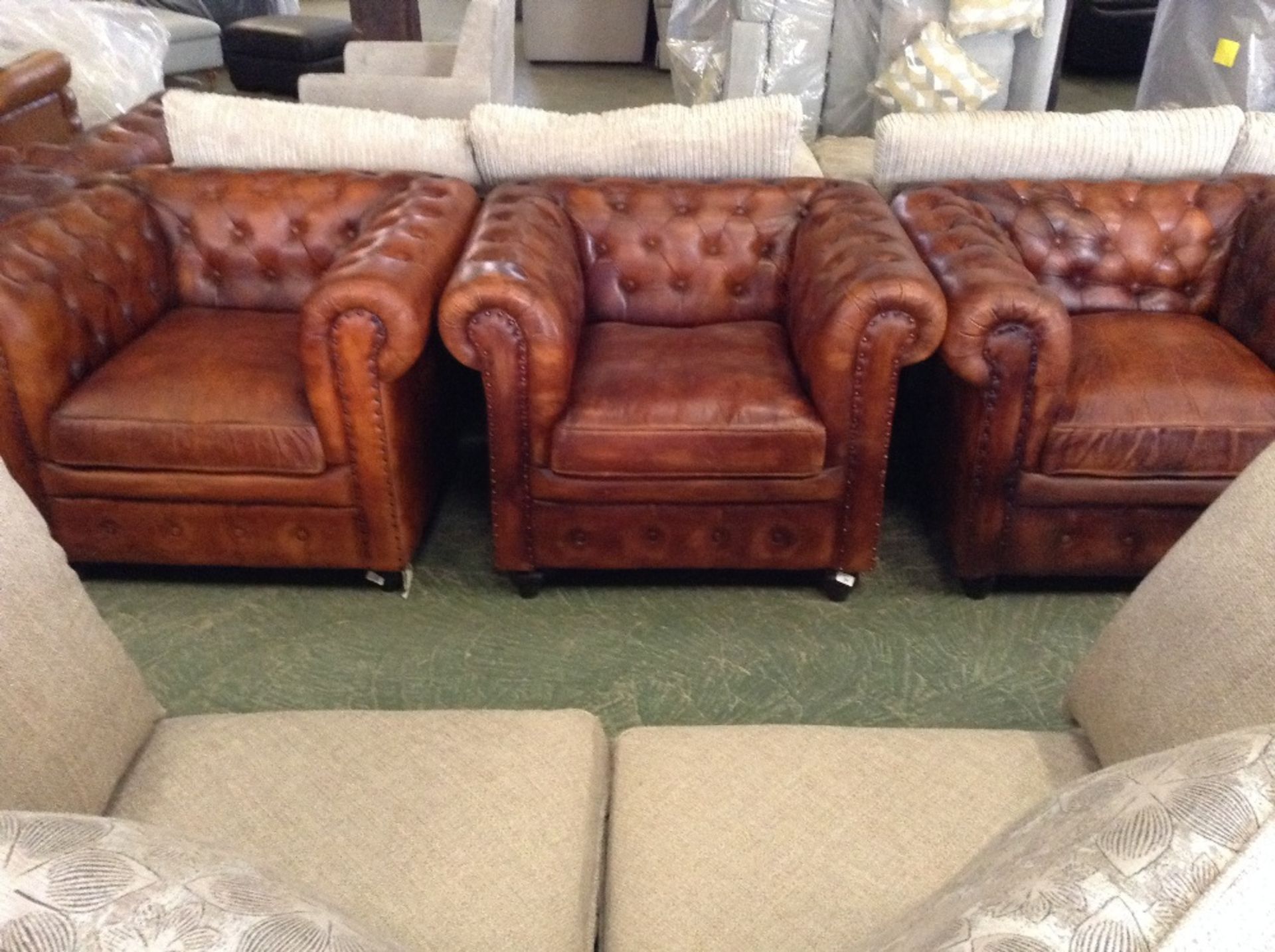 BROWN LEATHER CHESTERFIELD STYLE CHAIR