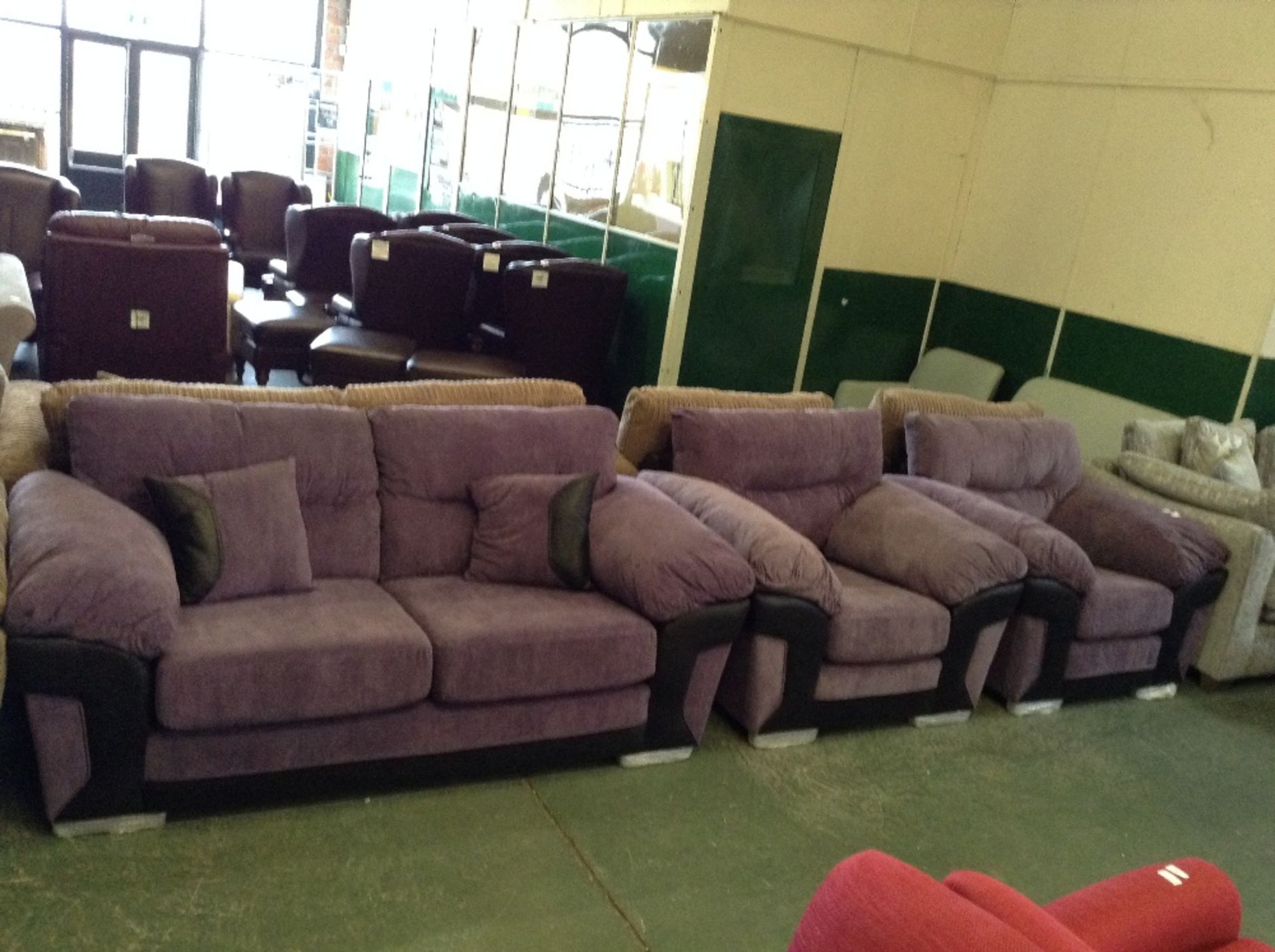 PURPLE AND BLACK 3 SEATER SOFA AND 2 CHAIRS (4490/
