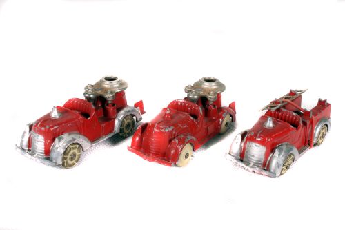 Die Cast Toys X 3 - 'Hubley USA' - all Fire Engines - Cast Alloy bodies- Circa. 1940s - Some - Image 2 of 2