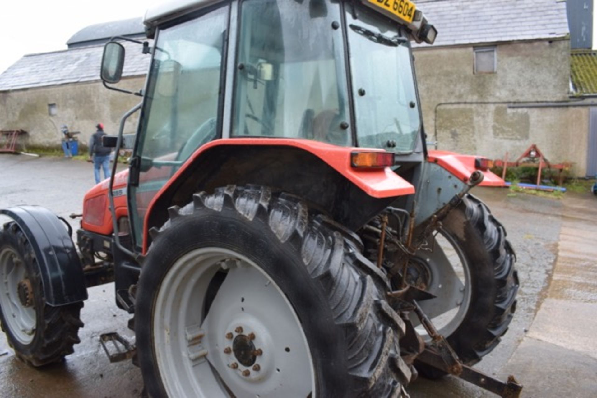 1998 Massey Ferguson 4255 Tractor - Image 4 of 7