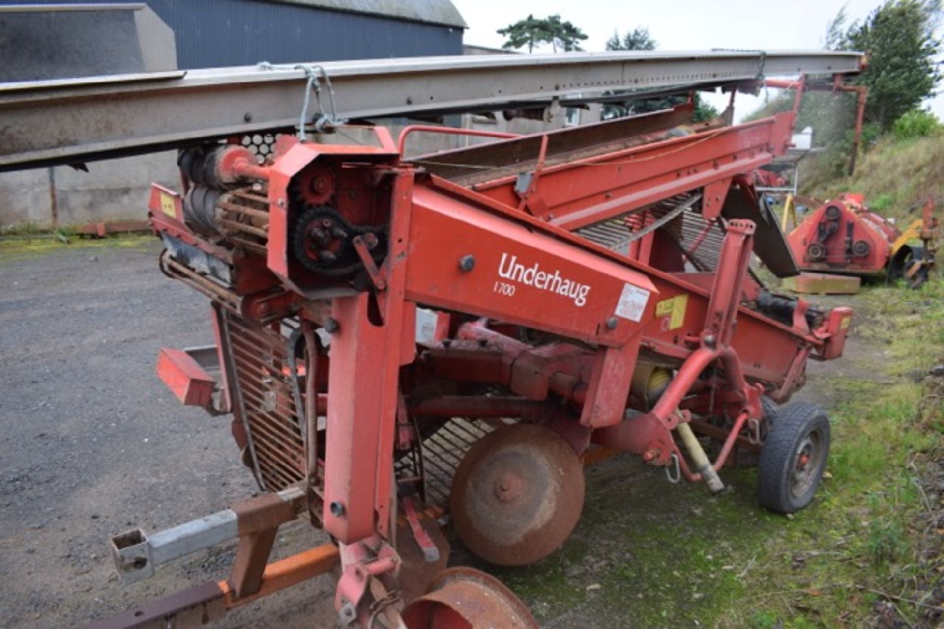 Kverneland Underhaug 1700 Potato Harvester - Image 2 of 4