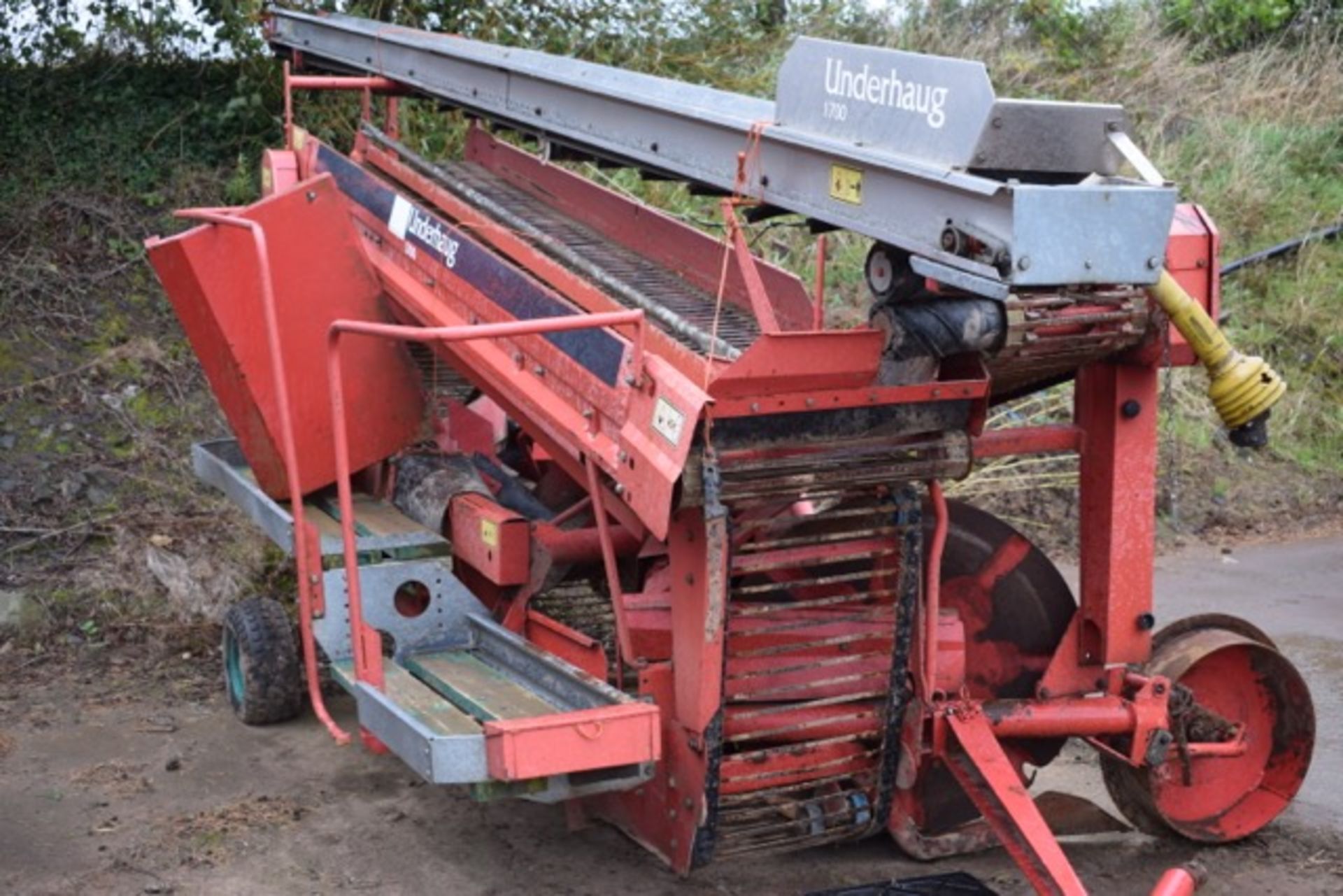 Kverneland Underhaug 1700 Potato Harvester