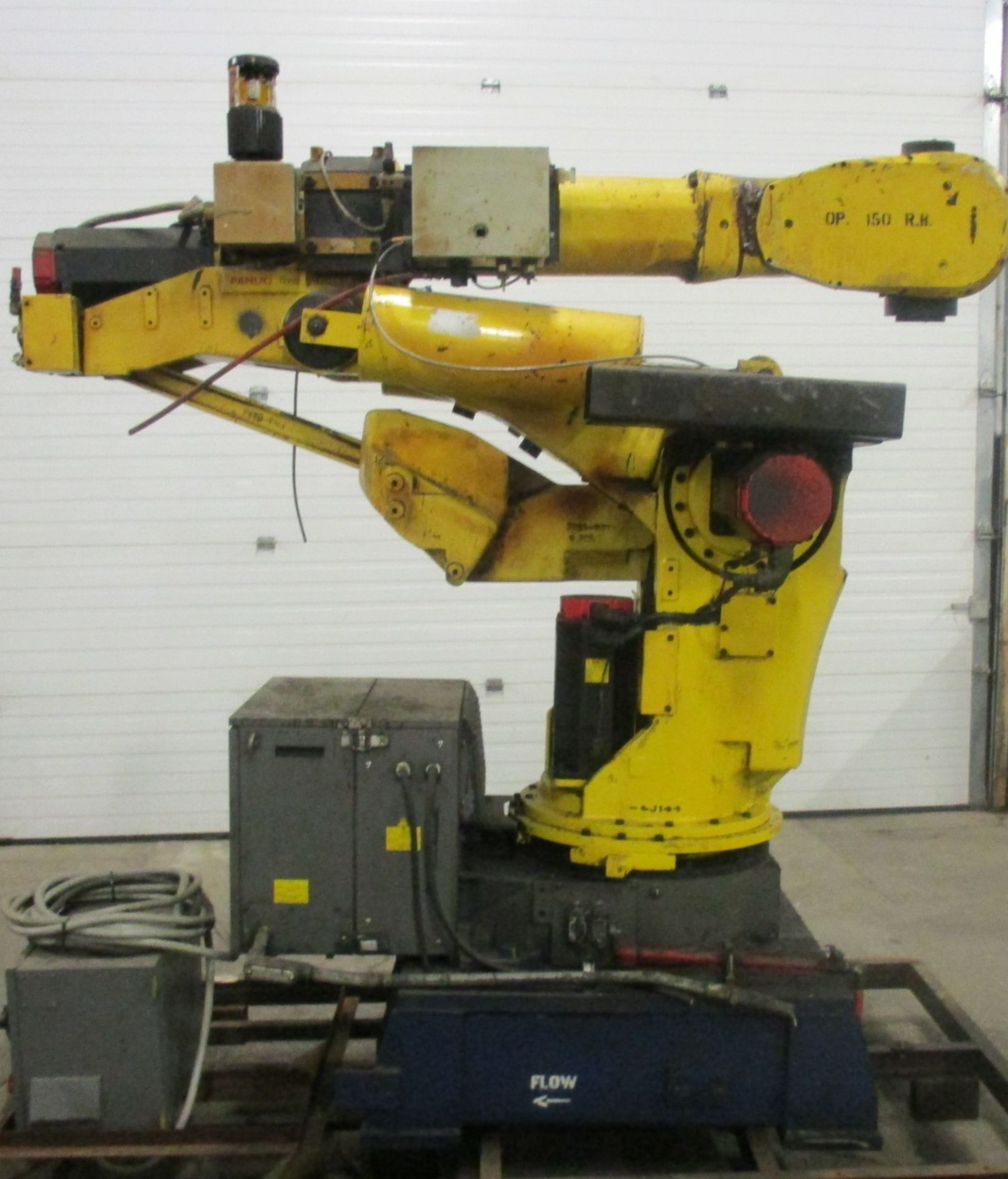 Fanuc S-420iF Industrial Handling Robot - 120kg capacity robotic system with Fanuc R-J2 Controller