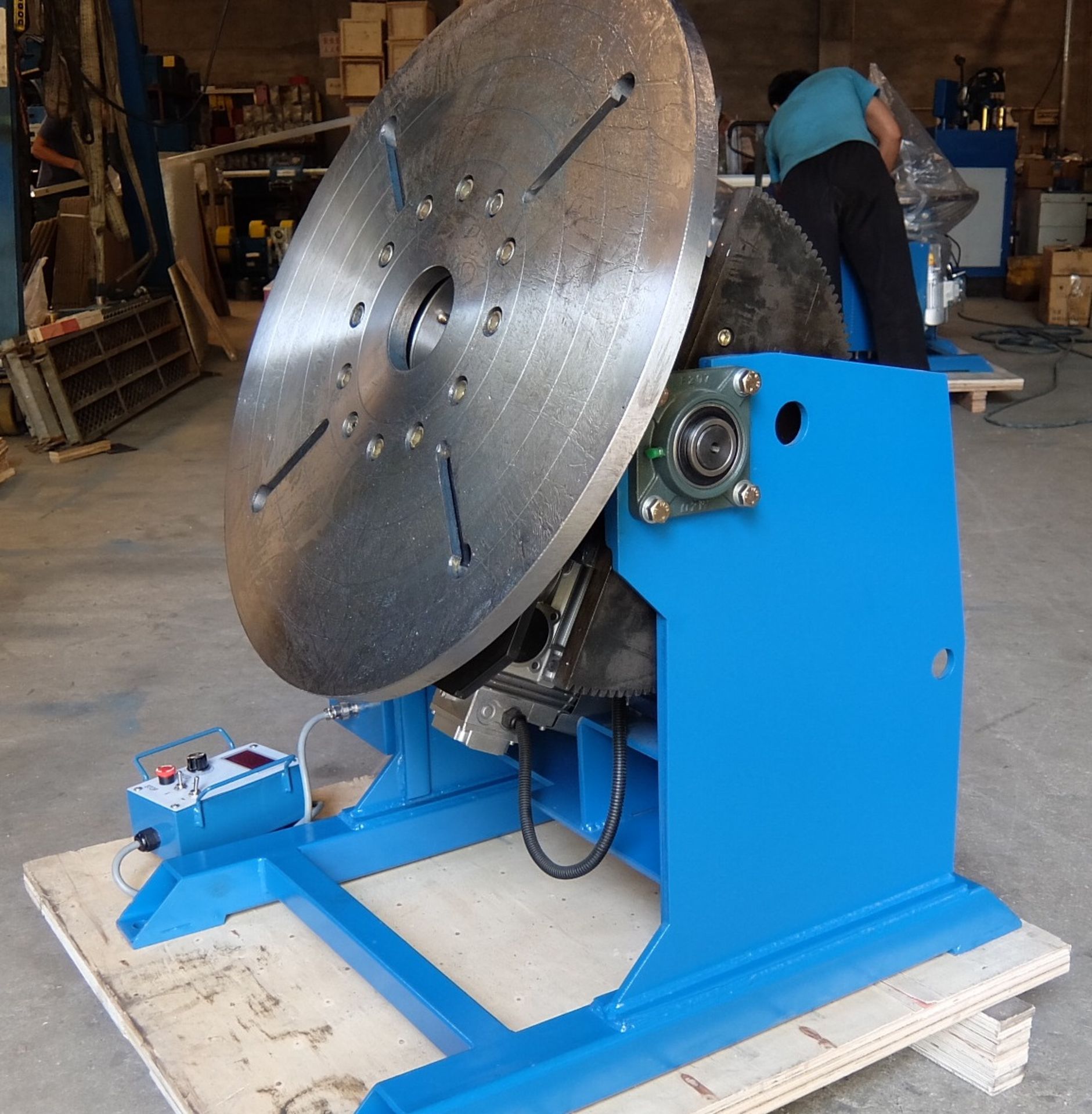 Mint Lacroix Alliance Welding Positioner 1300lbs / 600kg Capacity, Full rotation & tilt capability