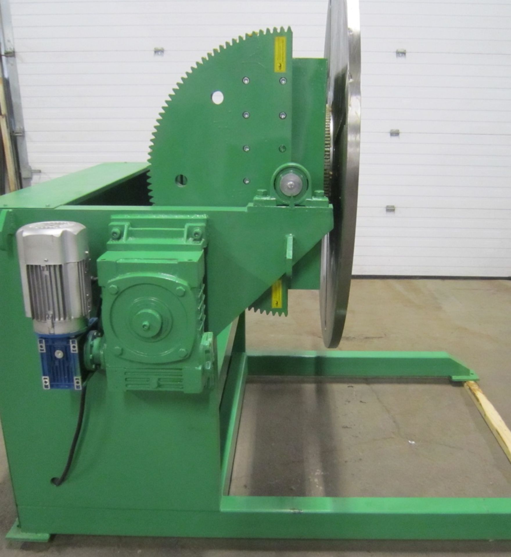 MINT VD-5000 WELDING POSITIONER 5000lbs capacity , tilt and rotate with variable speed drive and
