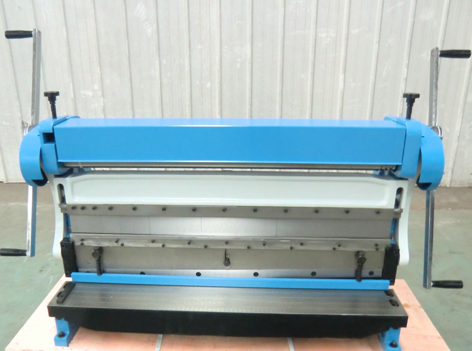 Universal 3 in 1 - 1016 Manual Shear, Press brake and Slipp roll unit on pedestal stand 40" Width 19