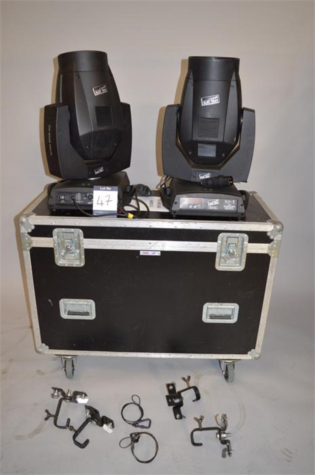 Two Clay Paky, Alpha Beam 300, Moving Head Lights with Flightcase, Detachable Power Lead, - Image 2 of 6