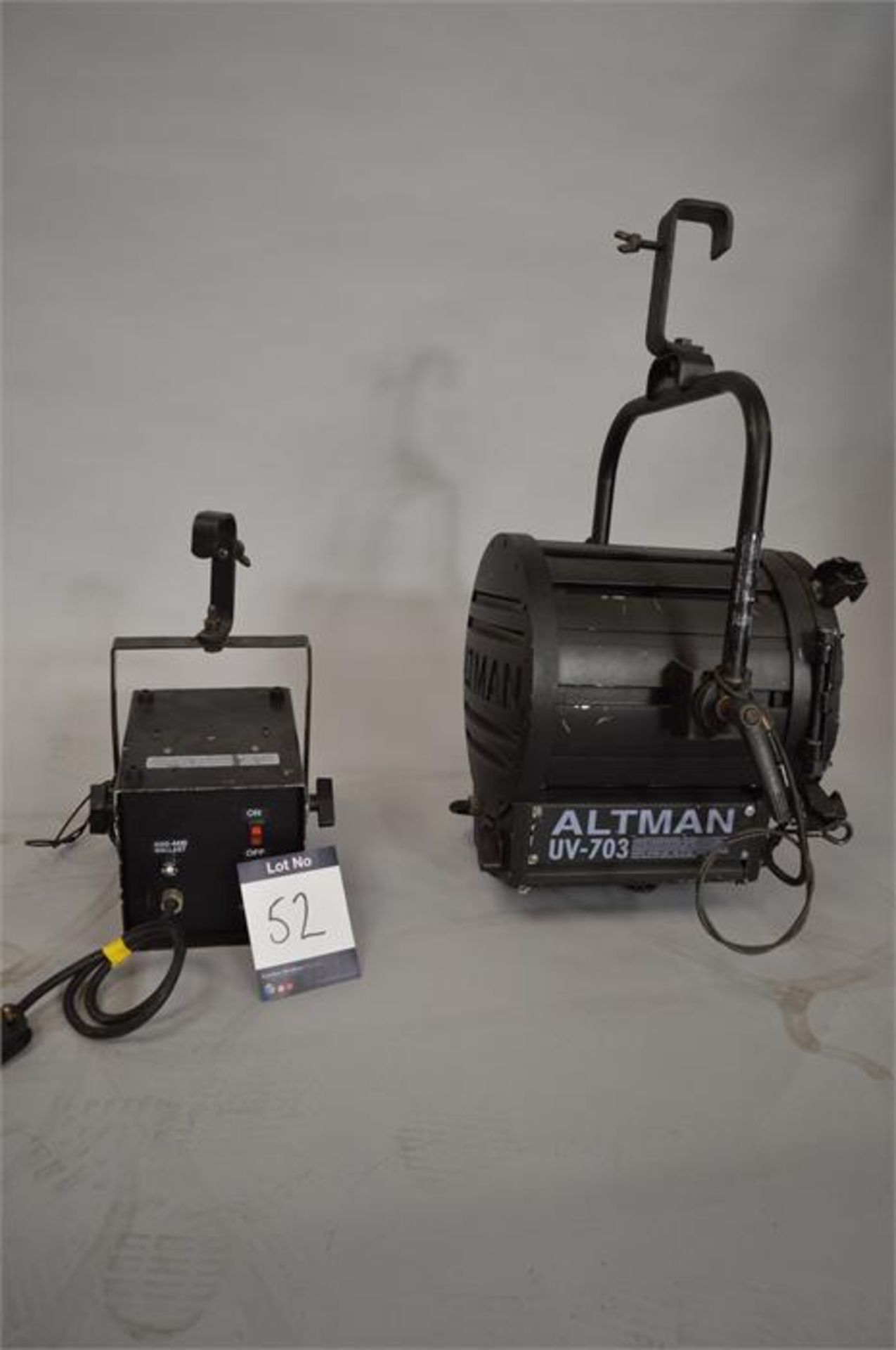 Altman, UV703, 400W Blacklight with 400-MB Ballast - Image 2 of 4