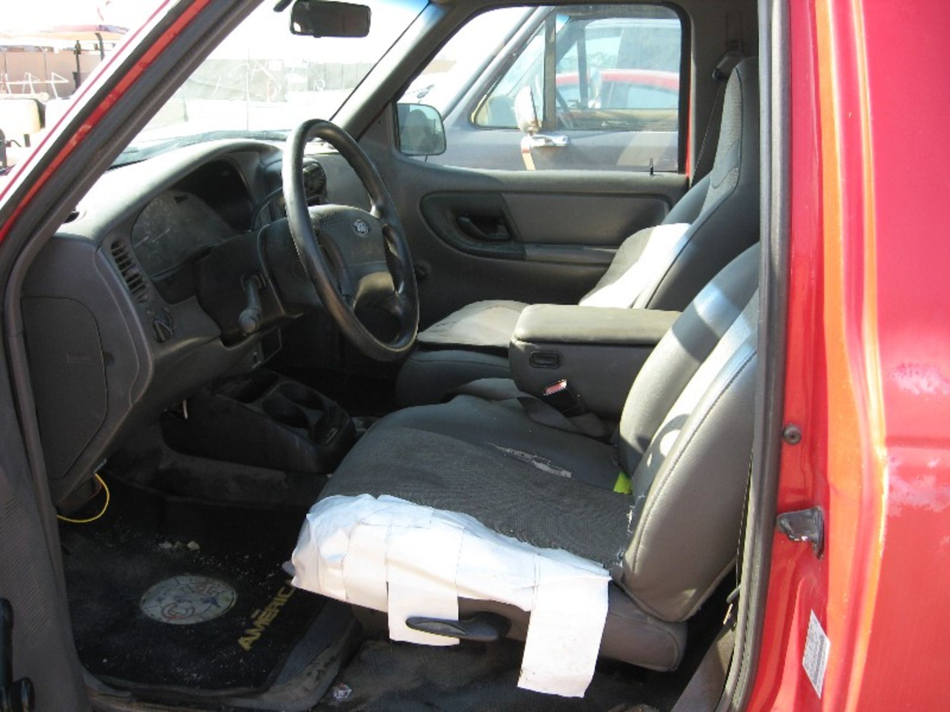 2001 Ford Ranger - Image 4 of 4