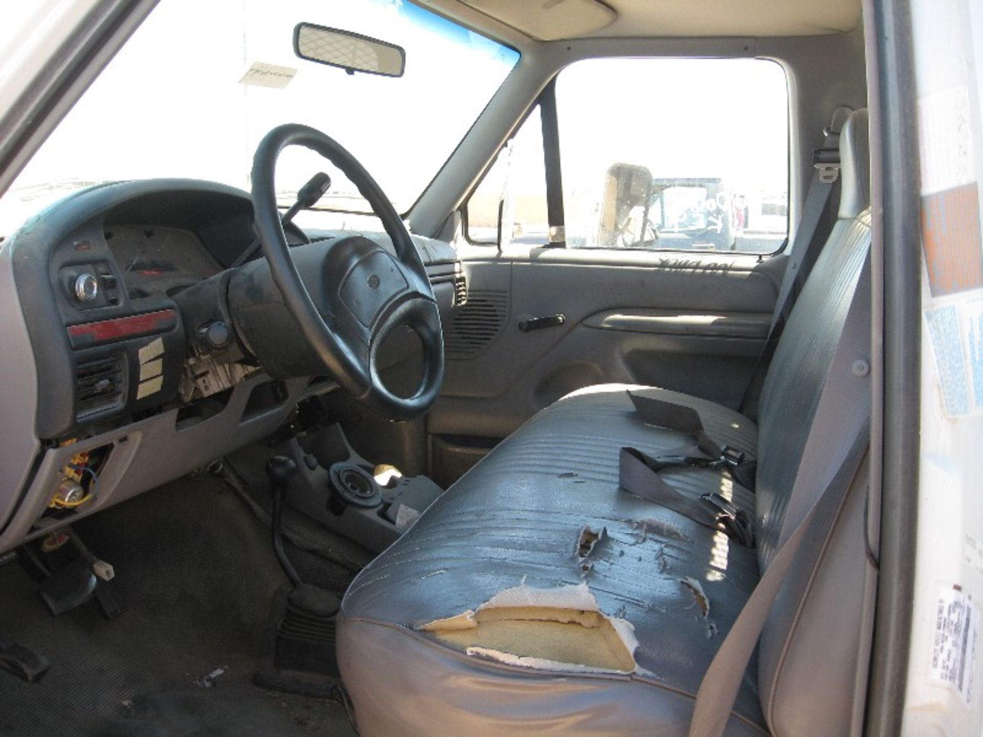 1997 Ford F350 - Image 3 of 3