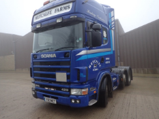 Scania 124-420 6x2 Top Line Mid Lift Tractor Unit
Registration Number: V60 MET (Not included in