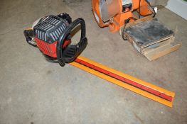 Homelite Petrol Driven Hedgetrimmer
**No VAT on hammer price but VAT will be charged on the