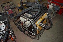 JCB Beaver petrol driven hydraulic power pack c/w hoses A558373