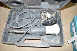 Makita 119v angle grinder **Parts missing**