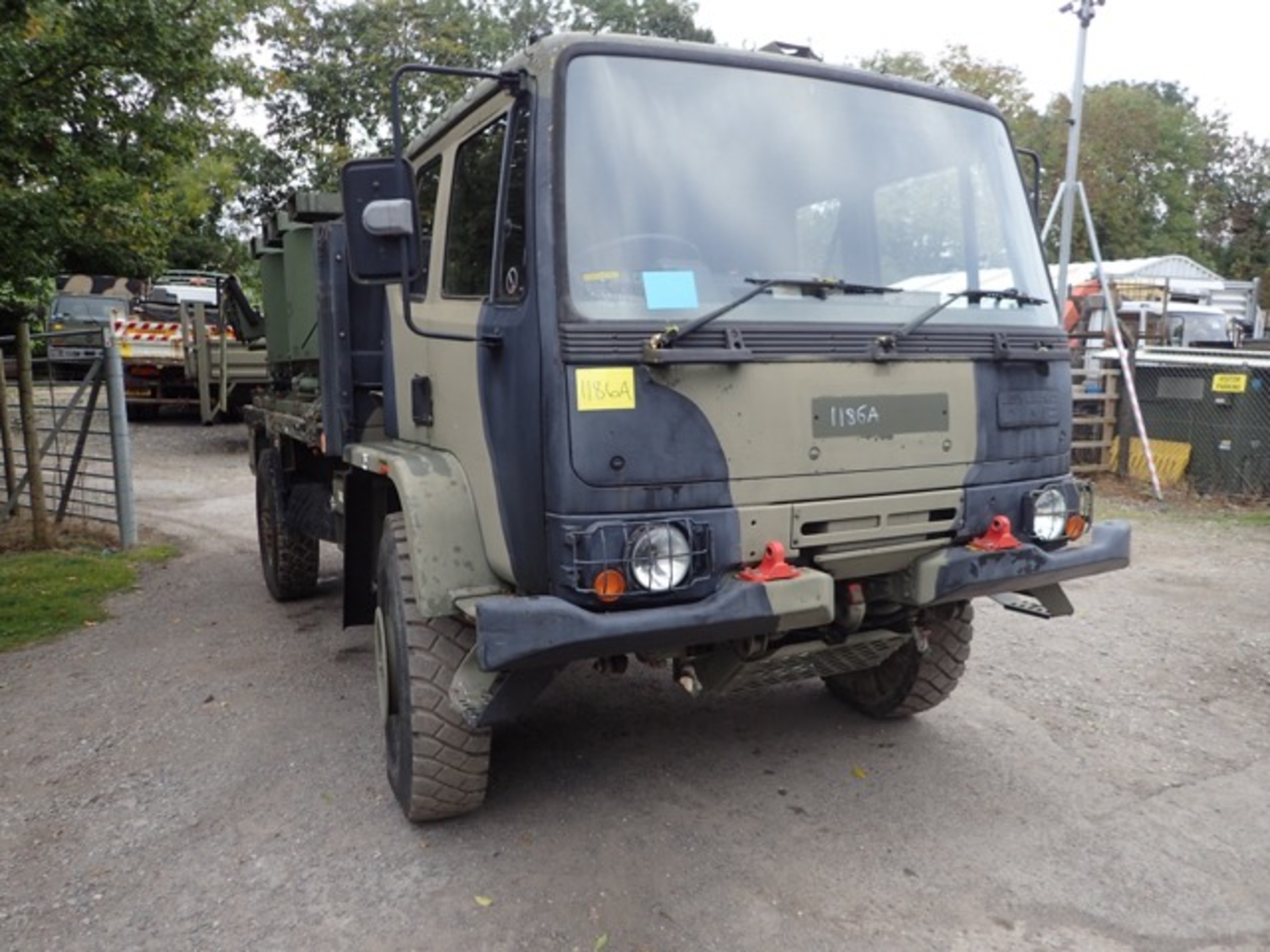 DAF 45-150 4x4 refuel wagon (Ex MOD) S/N: 123435 Recorded Mileage: 3182 c/w discharge hoses, - Image 7 of 10