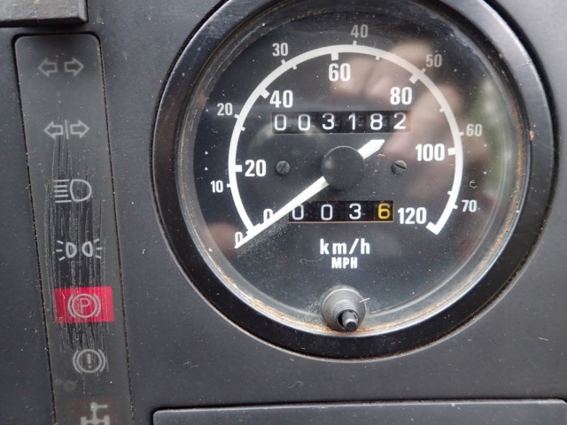 DAF 45-150 4x4 refuel wagon (Ex MOD) S/N: 123435 Recorded Mileage: 3182 c/w discharge hoses, - Image 10 of 10