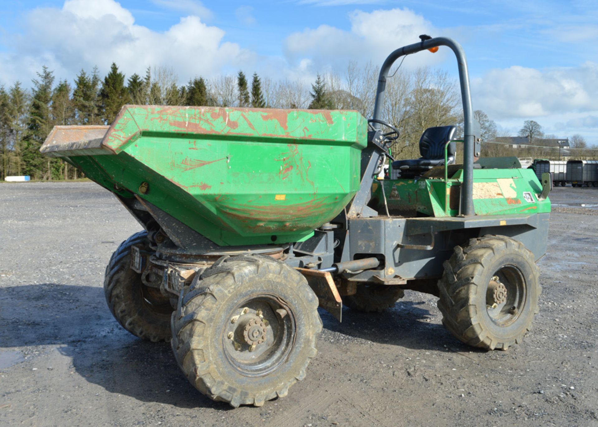 Benford Terex 6 tonne swivel skip dumper Year: 2007 S/N: E709FX748 Recorded Hours: 2292 A446060 - Image 3 of 11