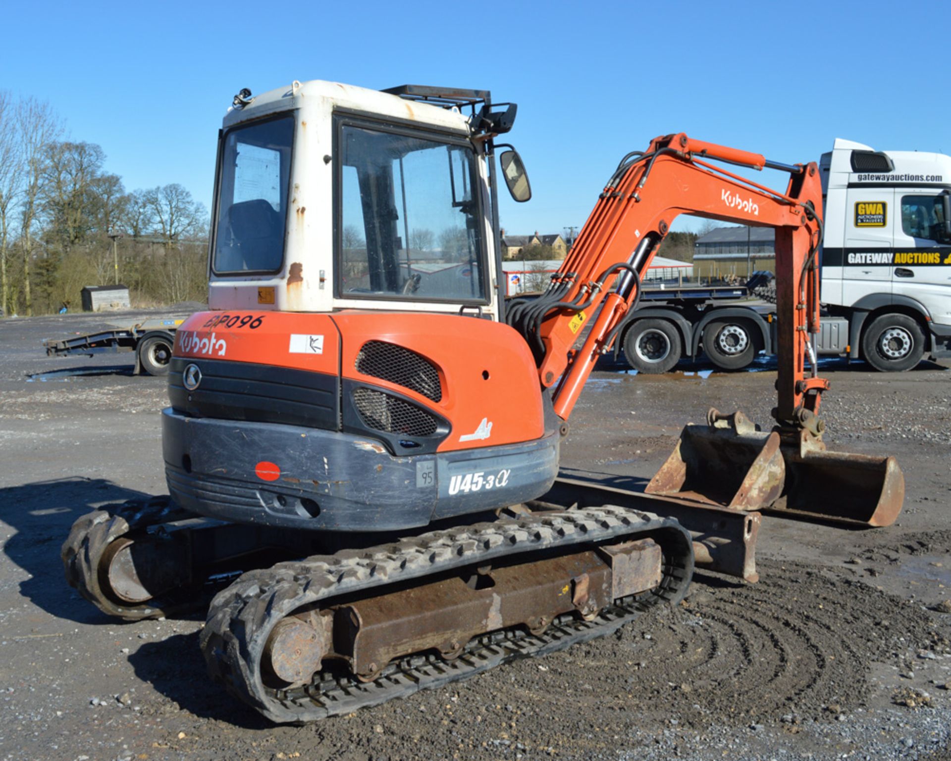 Kubota U45 4.8 tonne rubber tracked mini excavator Year: 2008 S/N:  Recorded Hours: 4183 blade, - Image 4 of 12