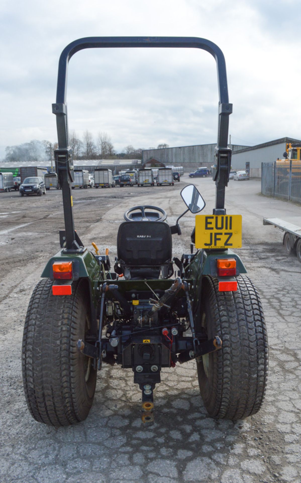 New Holland T1570 Hydro 4wd tractor (Ex Royal Parks) Year: 2011 S/N: ZANDT9001 Recorded Hours: - Image 6 of 8