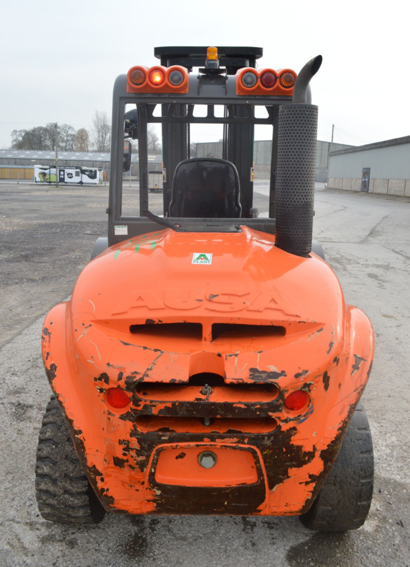 Ausa C300H 3 tonne diesel driven fork lift truck Year: 2007 S/N: 57055614 Recorded Hours: 2805 - Image 6 of 12