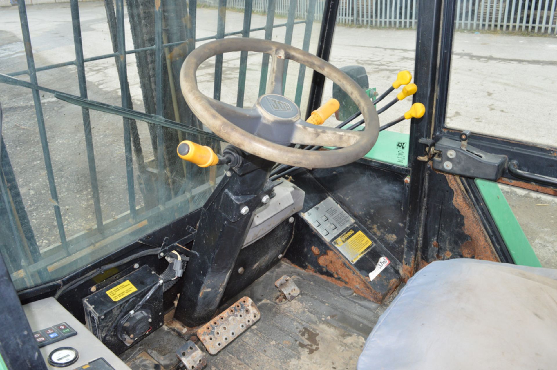 JCB 926 rough terrain forklift truck Year: 2005 S/N: 0824414 Recorded Hours: 4798 - Image 8 of 8