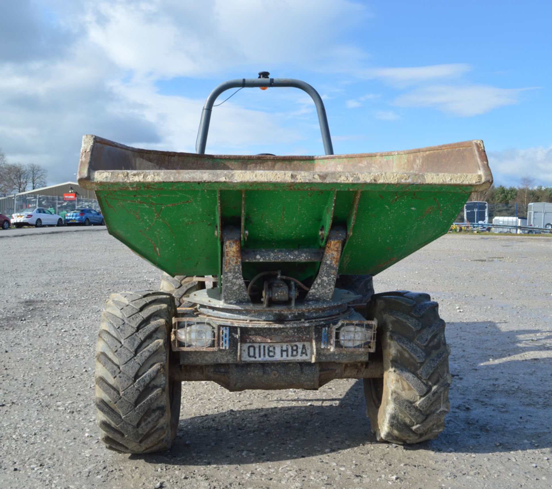 Benford Terex 6 tonne swivel skip dumper Year: 2007 S/N: E709FX748 Recorded Hours: 2292 A446060 - Image 5 of 11